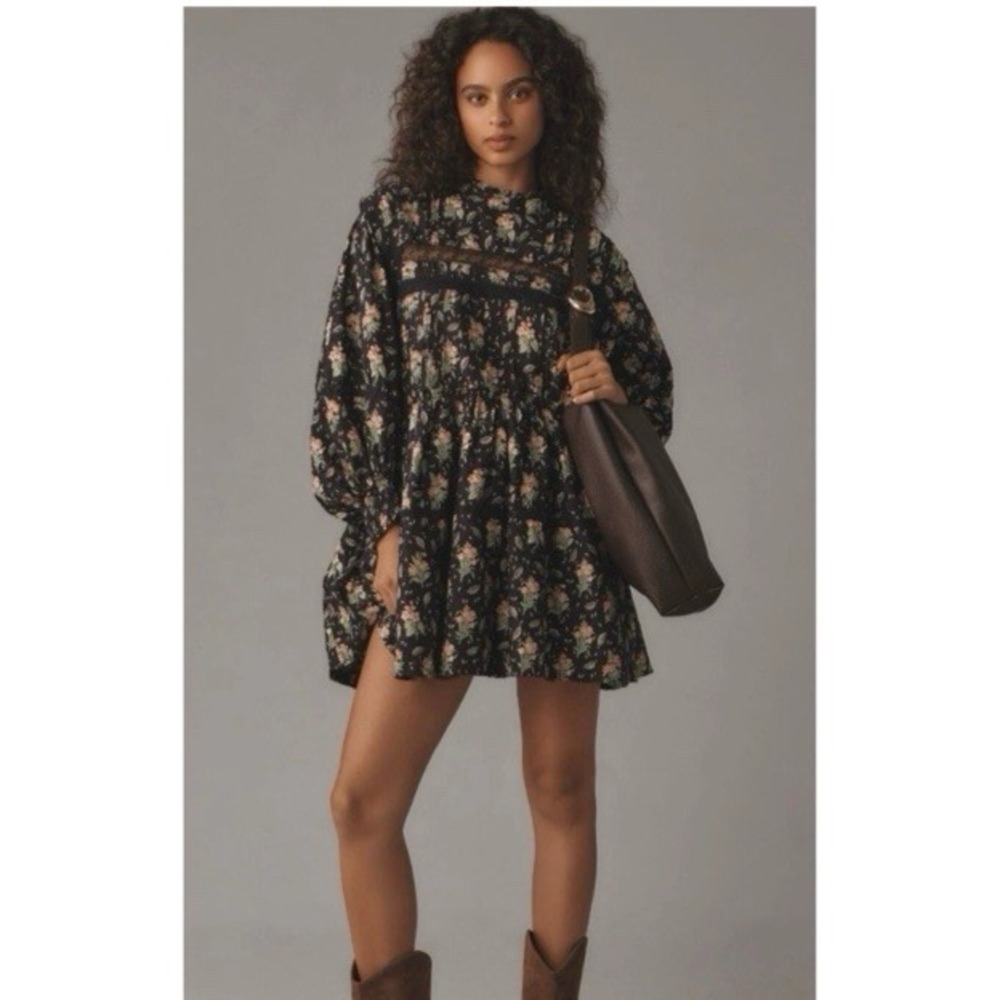 Pilcro Anthropologie Floral Babydoll Mini Dress Black‎ Size PM Swing Ruffles